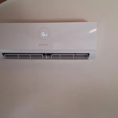 Apartmán La Tete Dans Les Etoiles - Climatise - 2 Ruffec (Charente)